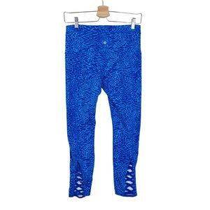 Lululemon Pure Practice Leggings Samba Snake Kayak Blue Hero Size 8